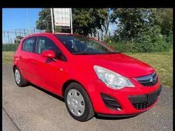 Rot Gebraucht 2012 Opel Astra Limousine | 2.599 € (Superpreis)