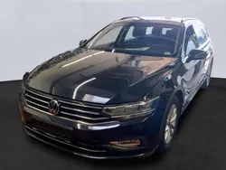 Deep black perleffekt Gebraucht 2022 VW Passat Business Kombi | 23.240 € (Fairer Preis)