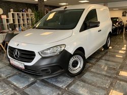 Arktikweiss Gebraucht 2022 Mercedes Citan 112 Van / Kleinbus | 18.900 € (Guter Preis)