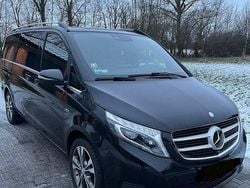 Schwarz Gebraucht 2017 Mercedes V250 Avantgarde Van / Kleinbus | 27.800 € (Superpreis)