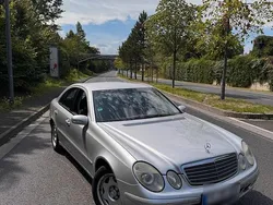 Silber Gebraucht 2004 Mercedes E200 Limousine | 1.799 € (Guter Preis)