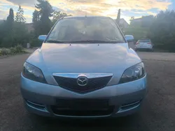 Blau Gebraucht 2006 Mazda 2 Kleinwagen | 700 €