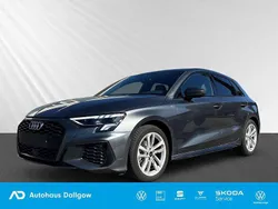 Daytonagrau perleffekt Gebraucht 2024 Audi A3 S-Line Limousine | 33.900 € (Teuer)