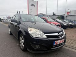 Schwarz Gebraucht 2007 Opel Astra Kombi | 2.950 € (Etwas zu teuer)