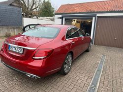 Rot Gebraucht 2018 Mercedes 220 Limousine | 23.900 € (Guter Preis)