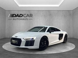 Grau Gebraucht 2017 Audi R8 Coupé Sport Coupé | 99.990 €