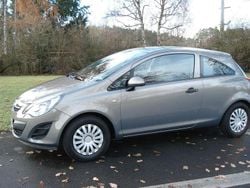 Braun Gebraucht 2015 Opel Corsa Kombi | 4.790 € (Guter Preis)