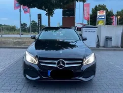 Grau Gebraucht 2016 Mercedes C220 Avantgarde Limousine | 17.499 € (Etwas zu teuer)