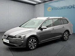 Grau Gebraucht 2020 VW Golf VIII Kombi | 17.949 € (Guter Preis)