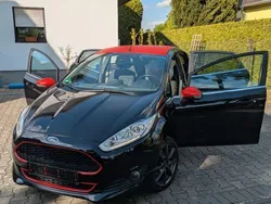 Schwarz Gebraucht 2014 Ford Fiesta SYNC Edition Kleinwagen | 7.500 € (Fairer Preis)