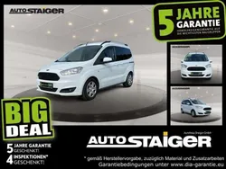 Frostweiß Gebraucht 2016 Ford Tourneo Courier Trend Van / Kleinbus | 10.990 € (Etwas zu teuer)