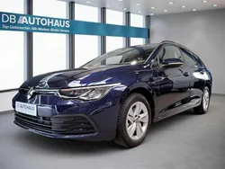 Blau Gebraucht 2023 VW Golf VIII Life Kombi | 22.930 € (Guter Preis)