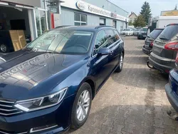 Blau Gebraucht 2015 VW Passat Comfortline Kombi | 9.900 € (Guter Preis)
