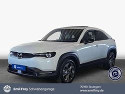 Ceramic white metallic Gebraucht 2023 Mazda MX30 Makoto SUV | 18.900 € (Fairer Preis)