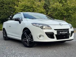 Weiß Gebraucht 2011 Renault Mégane Cabriolet Luxe Cabrio | 8.800 € (Fairer Preis)