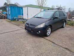 Schwarz Gebraucht 2007 Mitsubishi Grandis Intense Van / Kleinbus | 1.890 € (Fairer Preis)