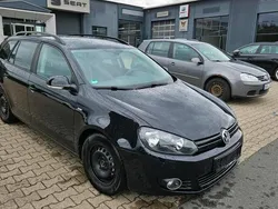 Schwarz Gebraucht 2012 VW Golf VI Match Kombi | 5.900 € (Fairer Preis)