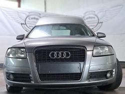 Silber Gebraucht 2006 Audi A6 Kombi | 6.000 €