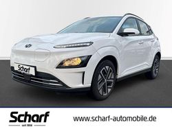 Weiss Gebraucht 2022 Hyundai Kona Select SUV | 19.690 € (Etwas zu teuer)