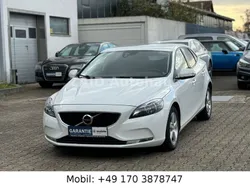 Weiß Gebraucht 2018 Volvo V40 Kinetic Kombi | 13.999 € (Fairer Preis)