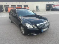 Schwarz Gebraucht 2010 Mercedes E350 Kombi | 6.350 €
