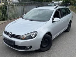 Silber Gebraucht 2012 VW Golf VI Trendline Kombi | 2.999 € (Guter Preis)