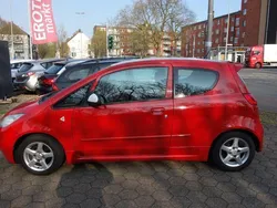 Rot Gebraucht 2005 Mitsubishi Colt Kleinwagen | 2.499 € (Etwas zu teuer)