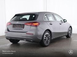 Mountain grau Gebraucht 2024 Mercedes A180 Progressive Limousine | 27.890 € (Guter Preis)