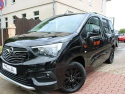Schwarz Gebraucht 2021 Opel Combo Life Innovation Van / Kleinbus | 19.490 € (Fairer Preis)