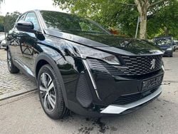 Schwarz Gebraucht 2024 Peugeot 3008 Allure SUV | 22.500 € (Superpreis)