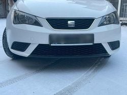 Weiß Gebraucht 2015 Seat Ibiza Kleinwagen | 4.499 € (Guter Preis)