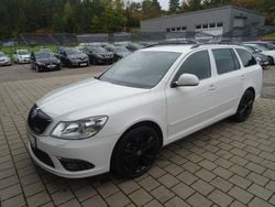 Weiß Gebraucht 2012 Skoda Octavia RS Kombi | 8.890 € (Fairer Preis)