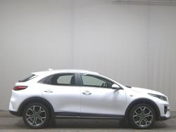 Weiss Gebraucht 2021 Kia XCeed Vision SUV | 18.480 € (Guter Preis)
