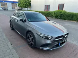 Grau Gebraucht 2020 Mercedes A250 AMG line Limousine | 22.999 € (Guter Preis)