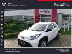 Pianosaweiß Gebraucht 2018 Toyota Aygo Kleinwagen | 8.490 € (Fairer Preis)