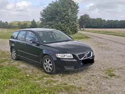 Schwarz Gebraucht 2010 Volvo V50 Kombi | 2.950 €