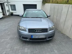 Silber Gebraucht 2004 Audi A3 Attraction Limousine | 2.450 € (Fairer Preis)