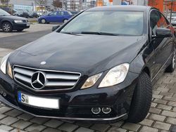 Schwarz Gebraucht 2010 Mercedes E220 Coupé | 17.500 €