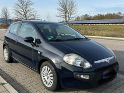 Blau Gebraucht 2010 Fiat Punto Kleinwagen | 1.900 €