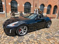 Schwarz Gebraucht 2015 Nissan 370Z Cabrio | 32.900 € (Teuer)