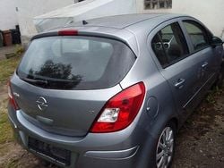 Silber Gebraucht 2016 Opel Corsa Edition Kleinwagen | 2.700 € (Guter Preis)