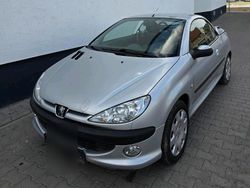 Silber Gebraucht 2002 Peugeot 206 CC Cabrio | 999 € (Guter Preis)