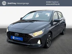 Grau Gebraucht 2023 Hyundai i20 Trend Kleinwagen | 17.950 € (Fairer Preis)
