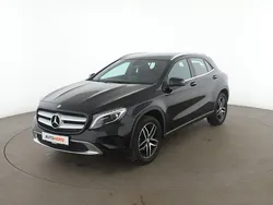 Schwarz Gebraucht 2016 Mercedes GLA180 Urban SUV | 18.490 € (Etwas zu teuer)