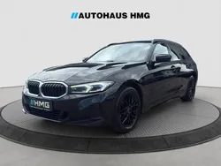Schwarz Gebraucht 2023 BMW 320 Limousine | 21.800 € (Fairer Preis)