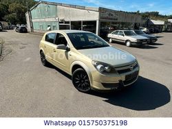 Gelb Gebraucht 2004 Opel Astra Cosmo Limousine | 1.299 € (Fairer Preis)