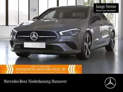 Grau Gebraucht 2024 Mercedes CLA180 Progressive Limousine | 30.980 € (Guter Preis)