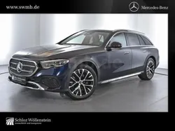 Metalliclack nautikblau Gebraucht 2024 Mercedes E220 Avantgarde Kombi | 64.870 €