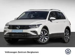 Weiß Gebraucht 2024 VW Tiguan Move SUV | 29.998 € (Superpreis)
