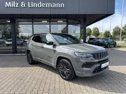 Schwarz Gebraucht 2021 Jeep Compass Summit SUV | 22.995 € (Etwas zu teuer)